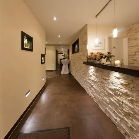Ξενοδοχείο - Restaurant Sonneneck 3*