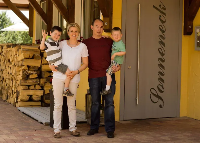 - Restaurant Sonneneck Hotel Dornstetten